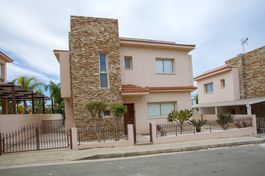 Villa Michelle 2 Protaras Exteriör bild
