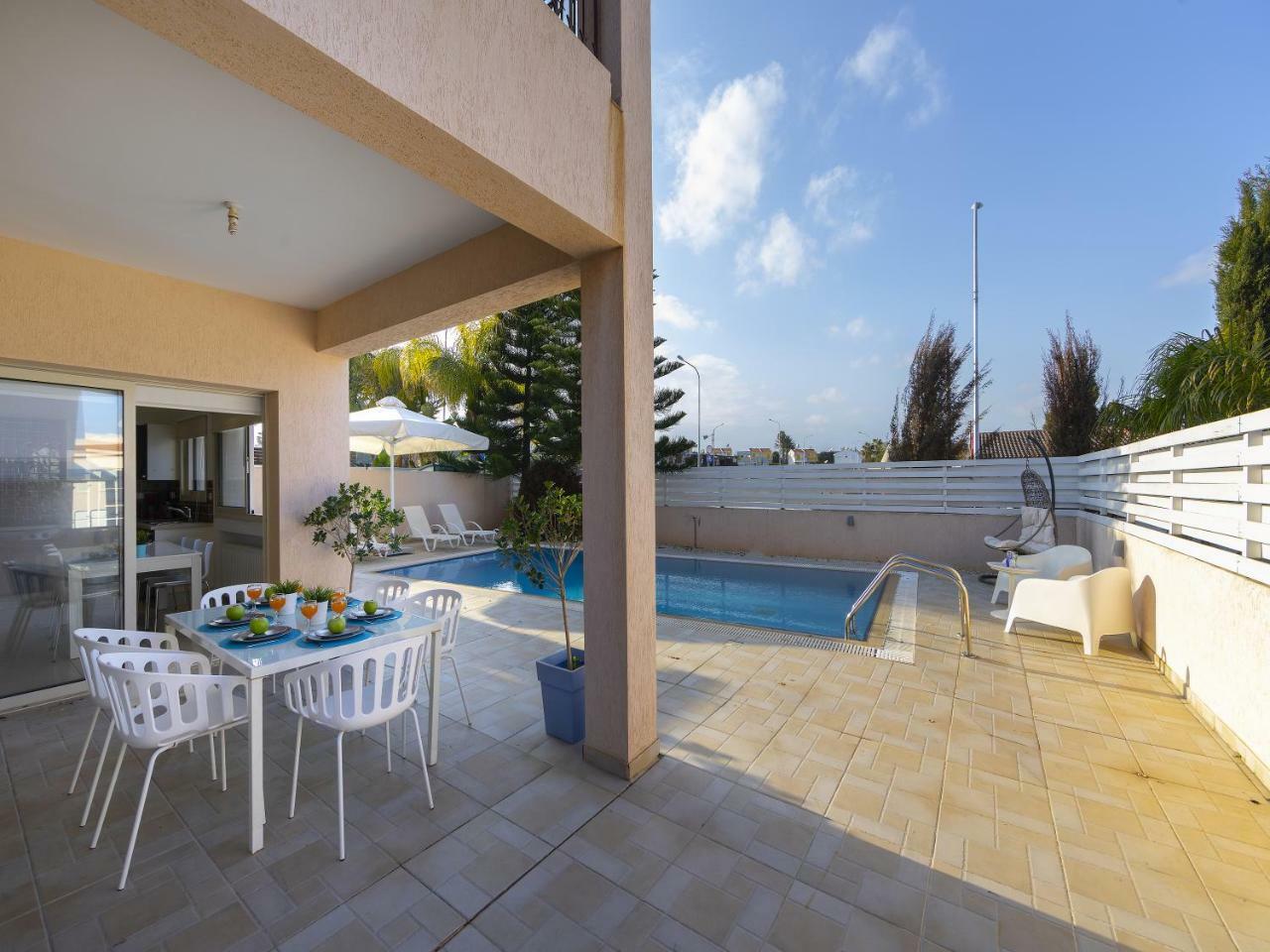 Villa Michelle 2 Protaras Exteriör bild